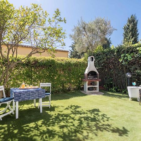 Bonita Casa Adosada Con Jardin Privado Y Piscina Comunitaria Calella De Palafrugell Exterior foto